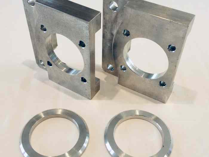 Cales alu gros freins avant A110 1600S, R8 Gordini 4