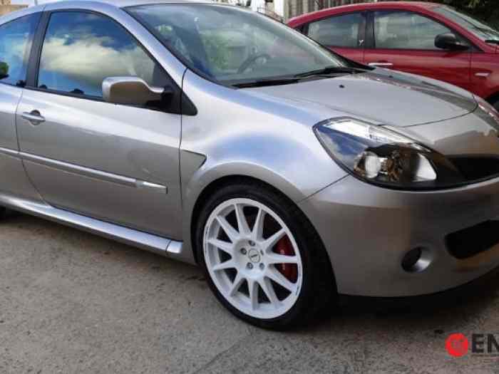 Jante Renault Clio RS 3 Speedline Turini 8x18 3