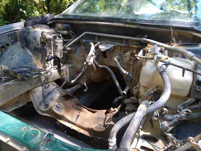 Caisse subaru impreza gt 1995 2