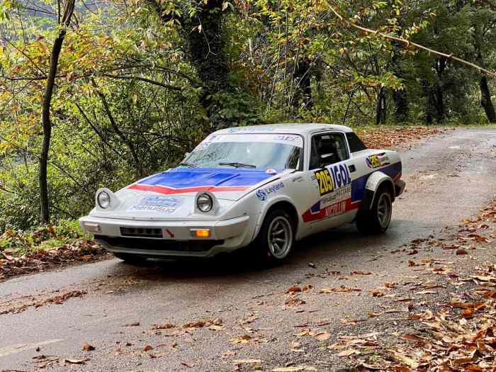 TRIUMPH TR8 GR.4 2