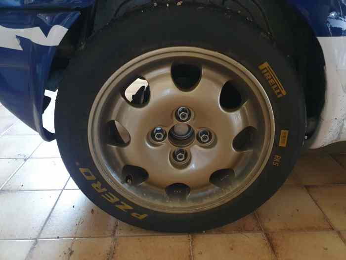 Pneu pirelli 15 2
