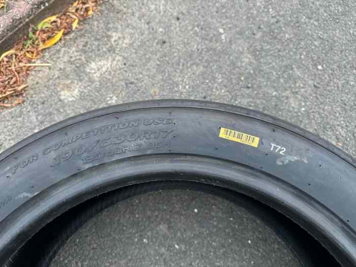 Hankook T72 en 17
