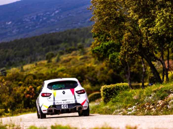 Clio R3T 2