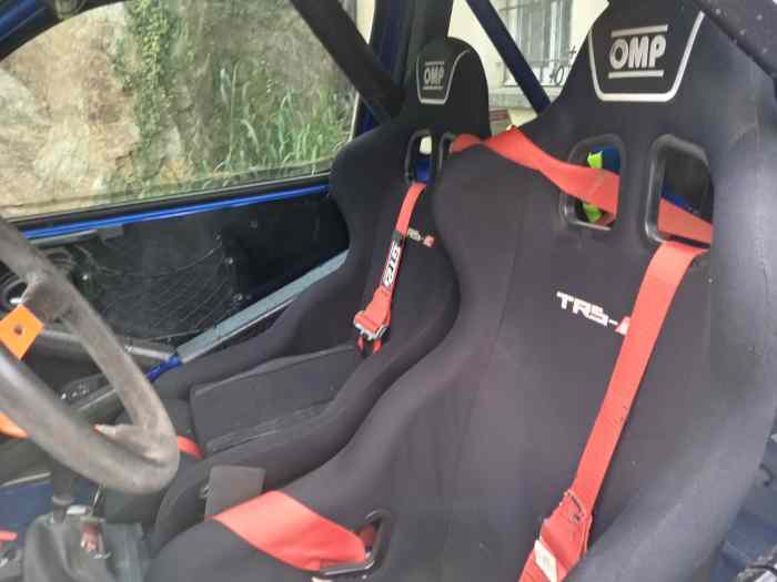 Clio Grn entière ou en piece 3