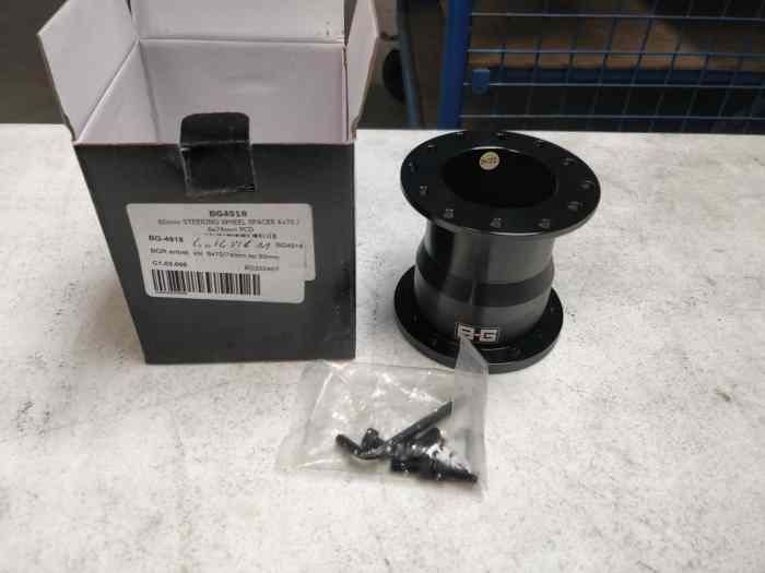Entretoise volant 6x70mm épaisseur 80mm