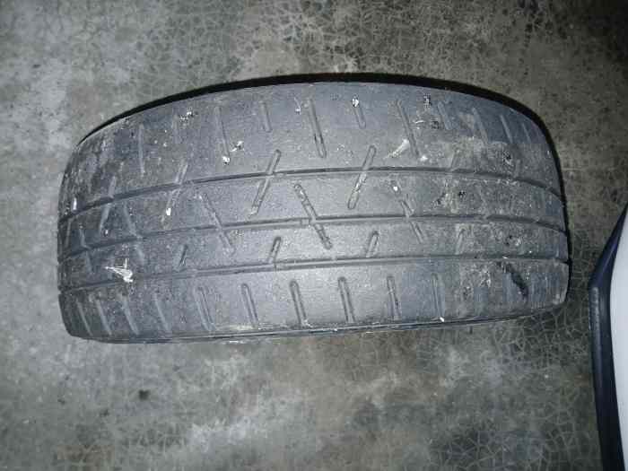 Pneus hankook 1