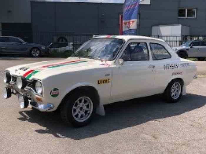 Ford Escort RS 2000 MK1 4