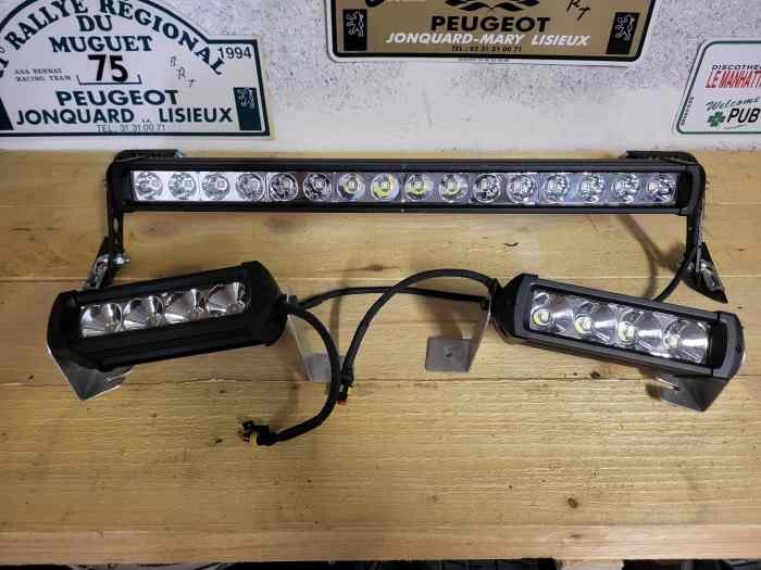 Rampe de phare led et feux de virages