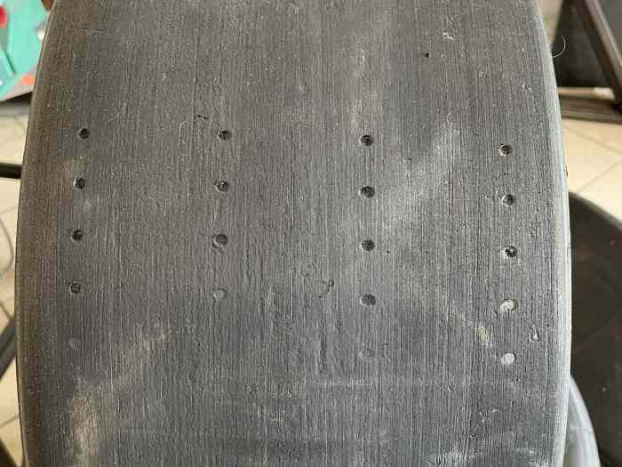 Vend 4 pirelli ultasoft taille f3 0
