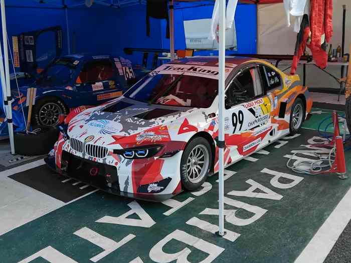 VENDS PROTO TRACKING RC01 5