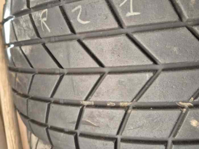 Pneus pluie pirelli 17 1