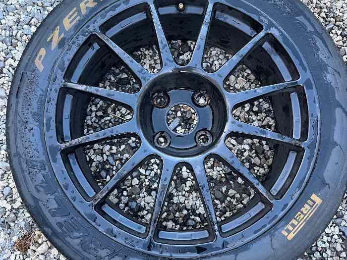 Vend 5 Jantes Speedline 4x108 + 5 pneus Pirelli 17 pouces 3