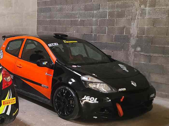 CLIO 3 CUP