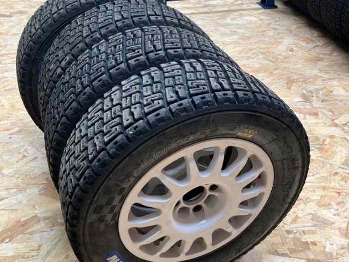 Pneus terre 208 Rally4 + Rally2