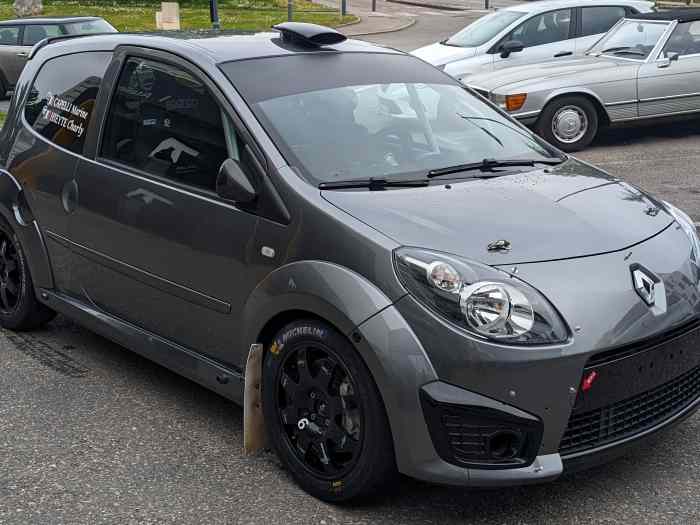 À vendre : Twingo 2 R2 Evo – prête à rouler ! 0