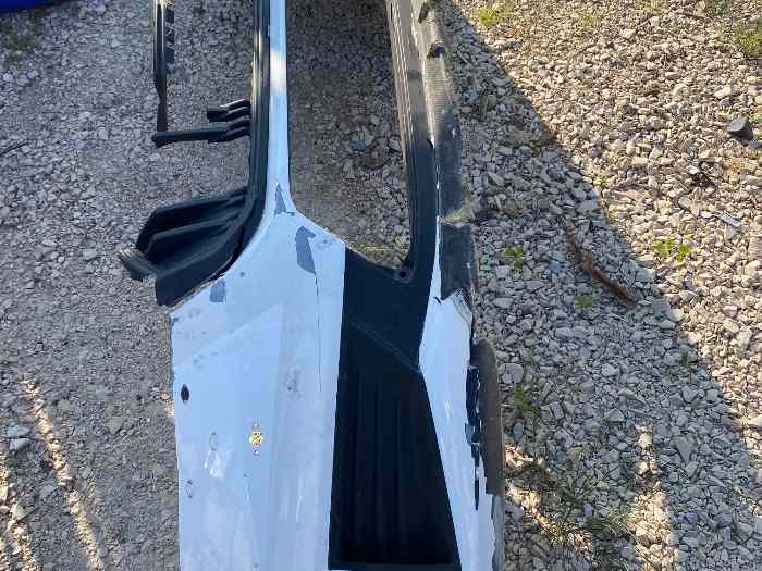 Bouclier avant Skoda fabia r5 0