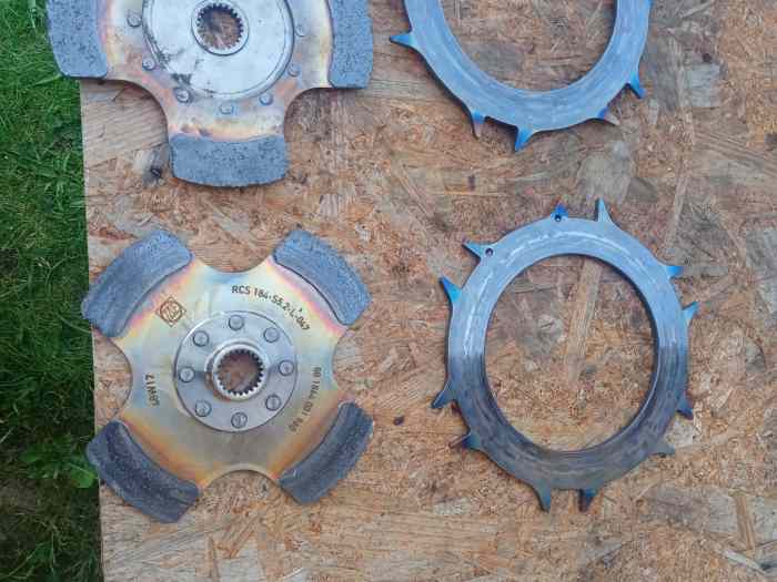 2 EMBRAYAGE CLIO R3T 1