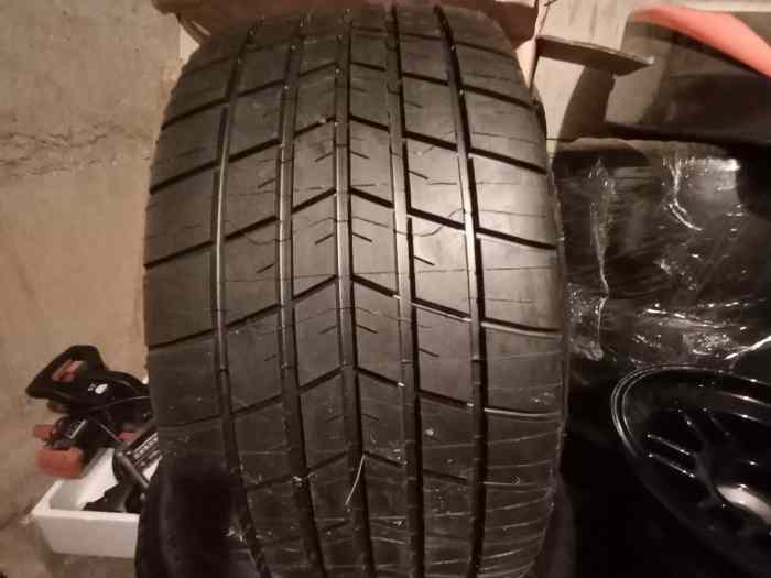 pneus pluie MICHELIN