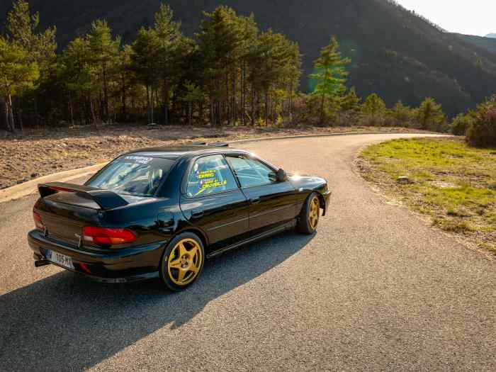 Subaru impreza GT groupe A 4