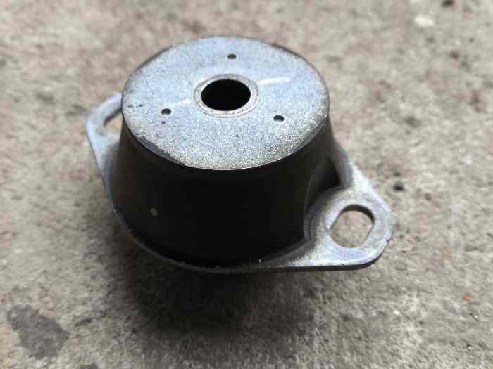 Support moteur BV 106 coupe saxo chall...