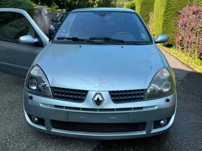 Caisse clio 2rs