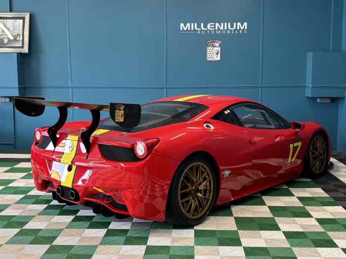Ferrari F458 Challenge Evo 1