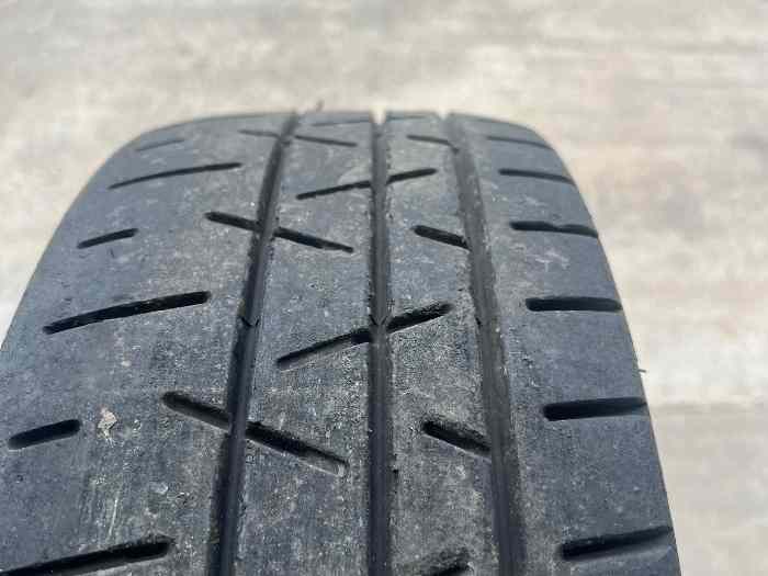 Pneu hankook 13 pouces 5