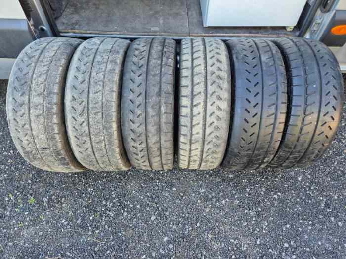 Pneus en 17 + pièces Clio R3 1