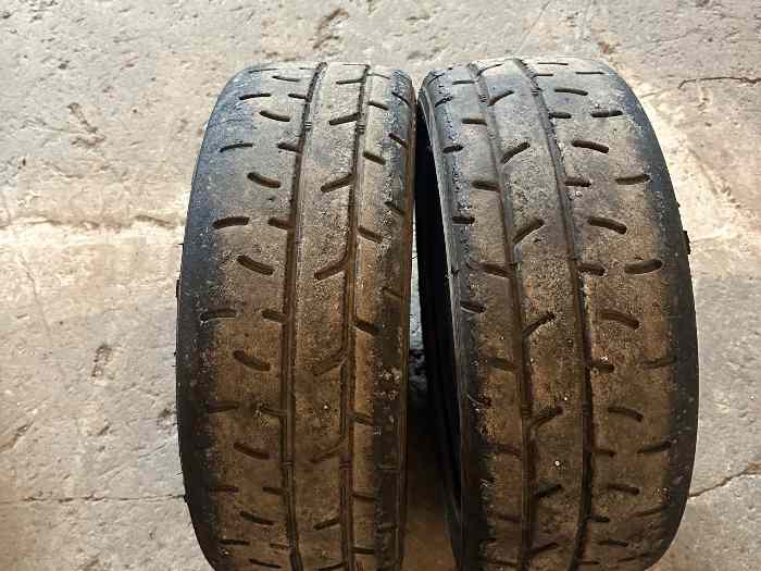 Pneus MRF en 16 1