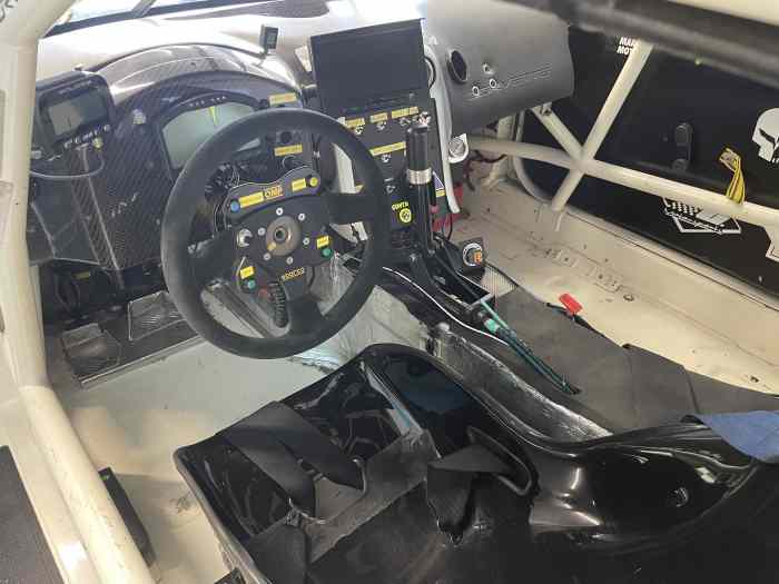 CORVETTE C6 GT1 3