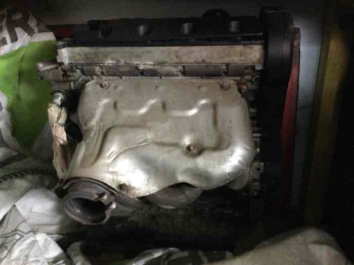 Moteur 206 rc ew10j4s 1