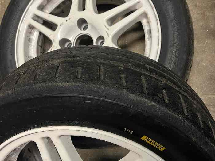 Pneus Hankook 15 pouces 4