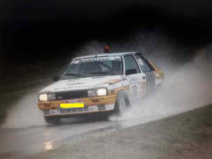 Renault 11 turbo 4