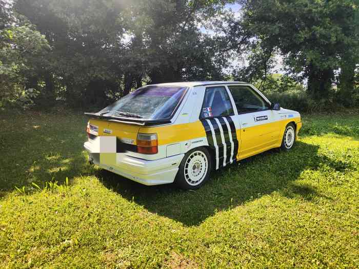 Vend R11 Turbo 2