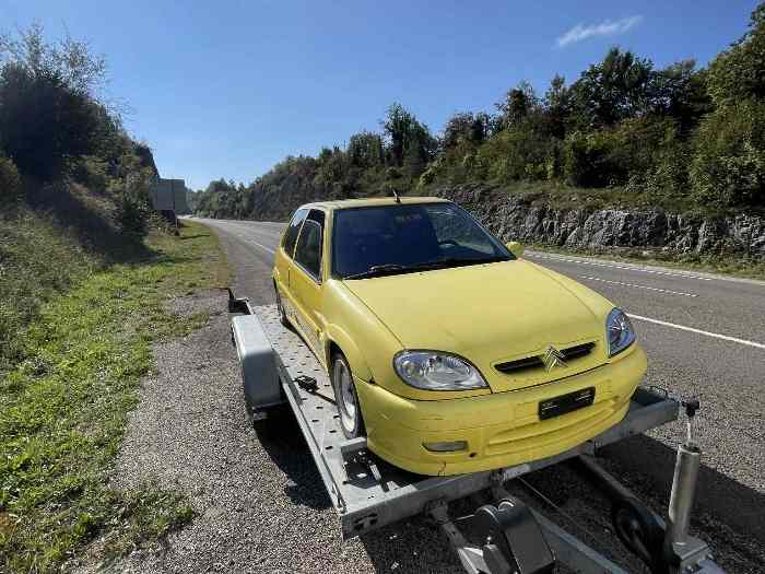 Citroën Saxo vts 16v à finir