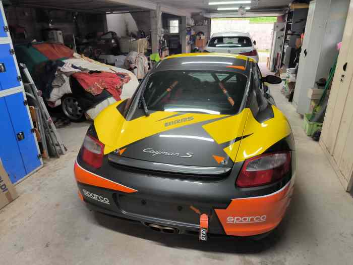 Porsche cayman s 3