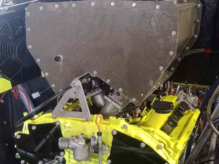 6 papillon moteur nissan vq35hr