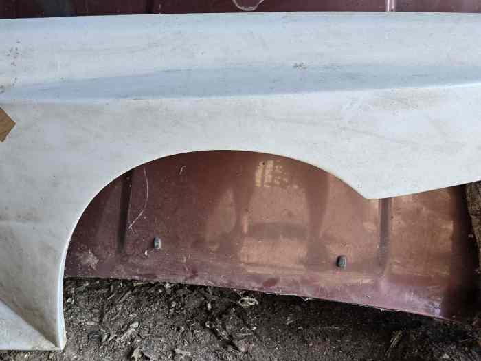 Pour BMW M3 E30 : Ailes avant en fibre