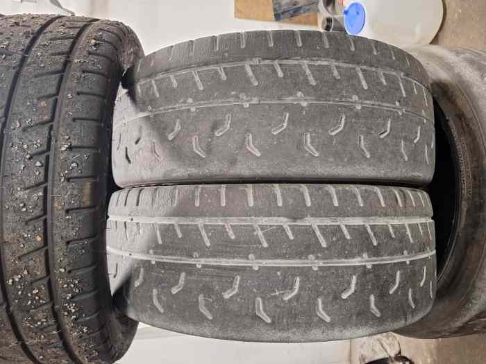 Pneus Kumho 190/630/17 TM02 1