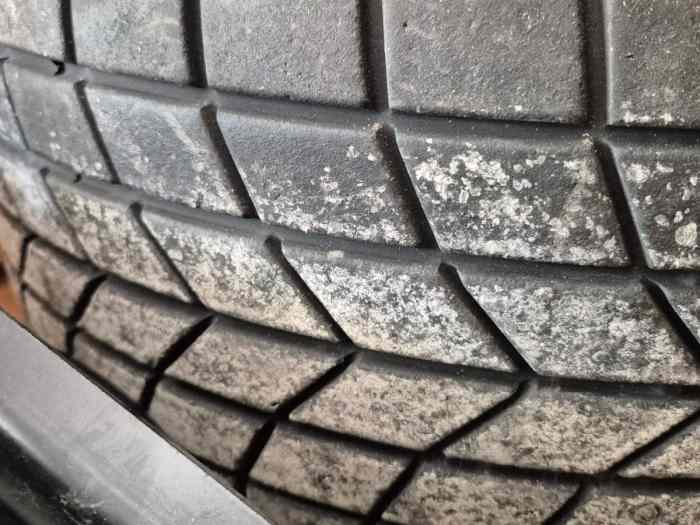Pneus pluie Pirelli 17 3