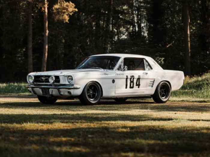 1965 Ford Mustang Race Car 0