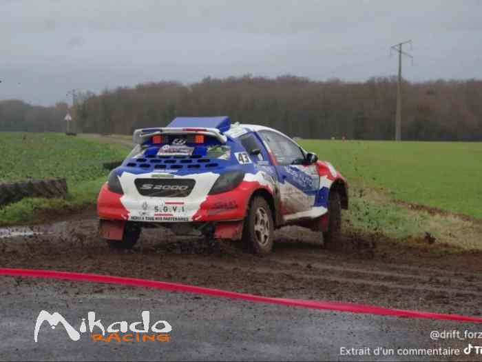 vend Buggy rivet 207 moteur Honda s200...