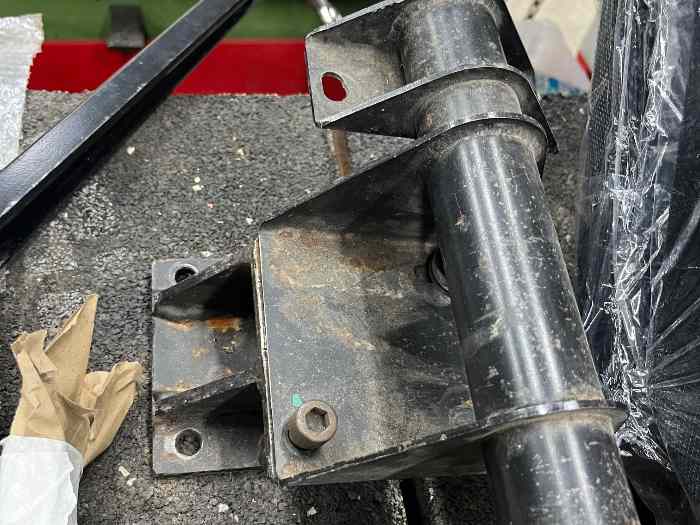 Barre support moteur boîte 306 Kit Car 2