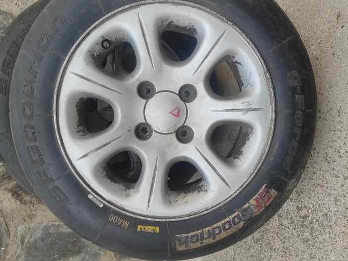 Pneus + jante saxo vts 16s 2