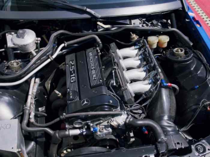 1988 Mercedes-Benz 190E-2.5L Evo1 4