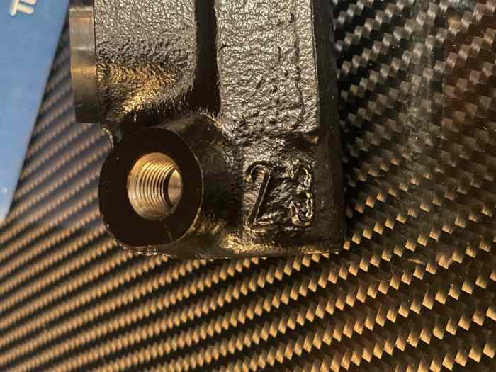 Maitres cylindres Peugeot citroen renault 23.8mm 2