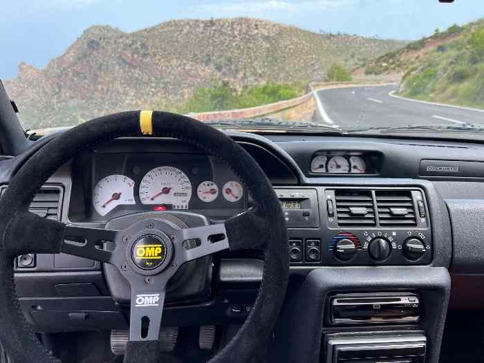 Ford Escort Cosworth T35 Luxury 3
