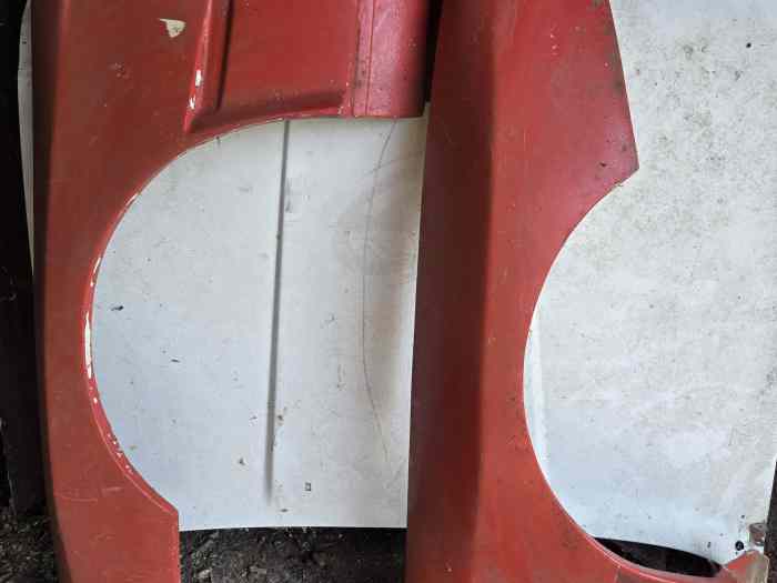 Pour BMW M3 E30 : Ailes avant en fibre