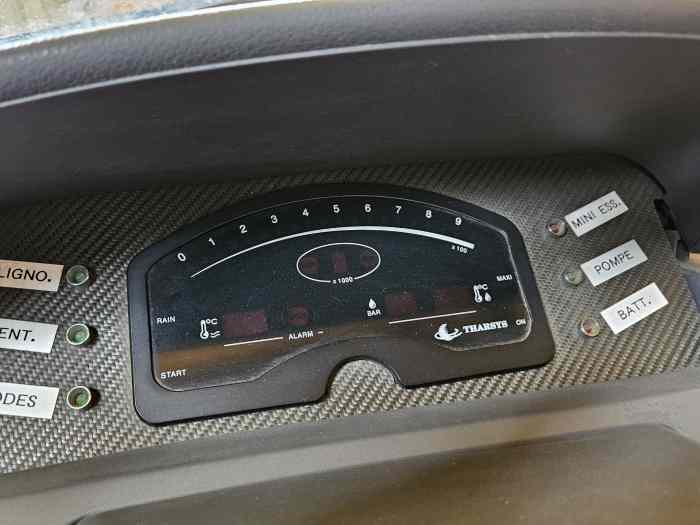Renault clio Rn F2000 1