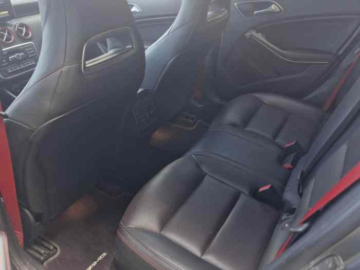 Mercedes A45 AMG 4